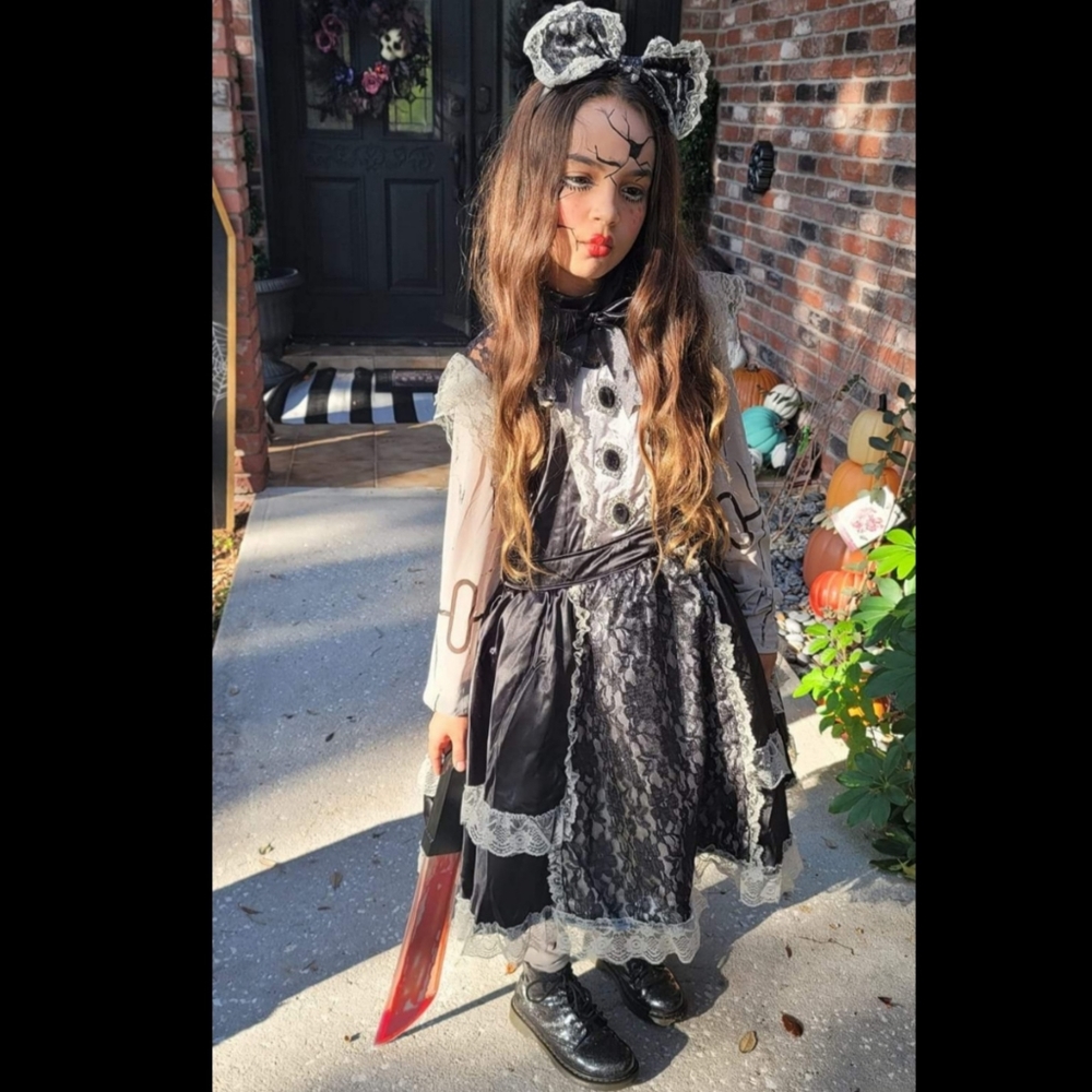 Halloween costume cosplay broken doll costume scary doll size large 12-14 kids. - Picture 2 of 13
